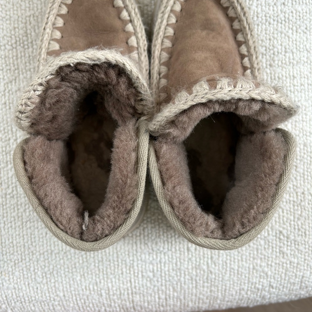 Mou Brown Ankle Boots with Cream Trim - Picture 4 of 6